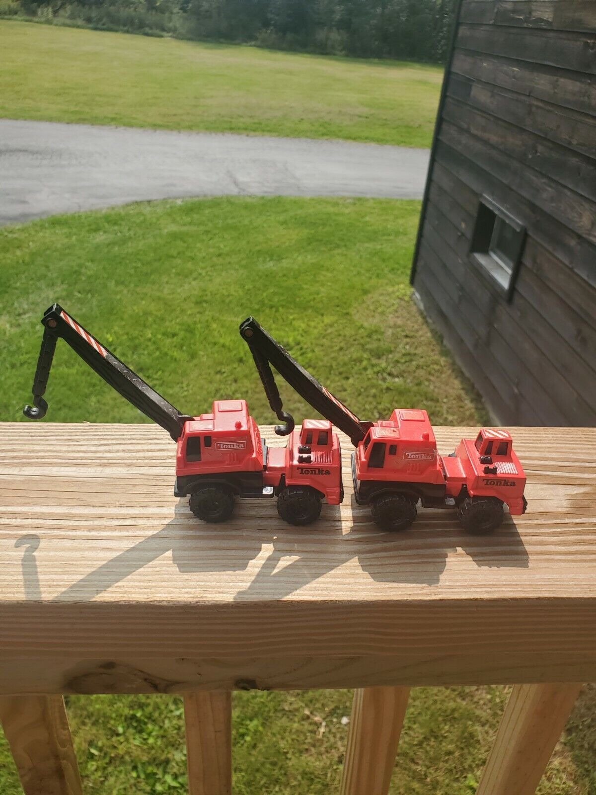 Tonka 2003 Hasbro Inc Pair Of Small Crane Trucks