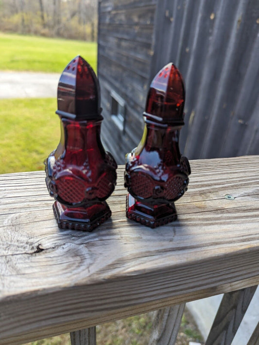 Vintage Avon Salt And Pepper Shakers Ruby Red Cape Cod 1876 Collection