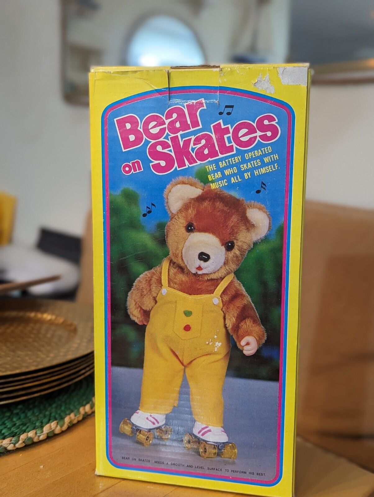 Vintage Bear On Skates With Music Battery Operated Made In Taiwan New In Box