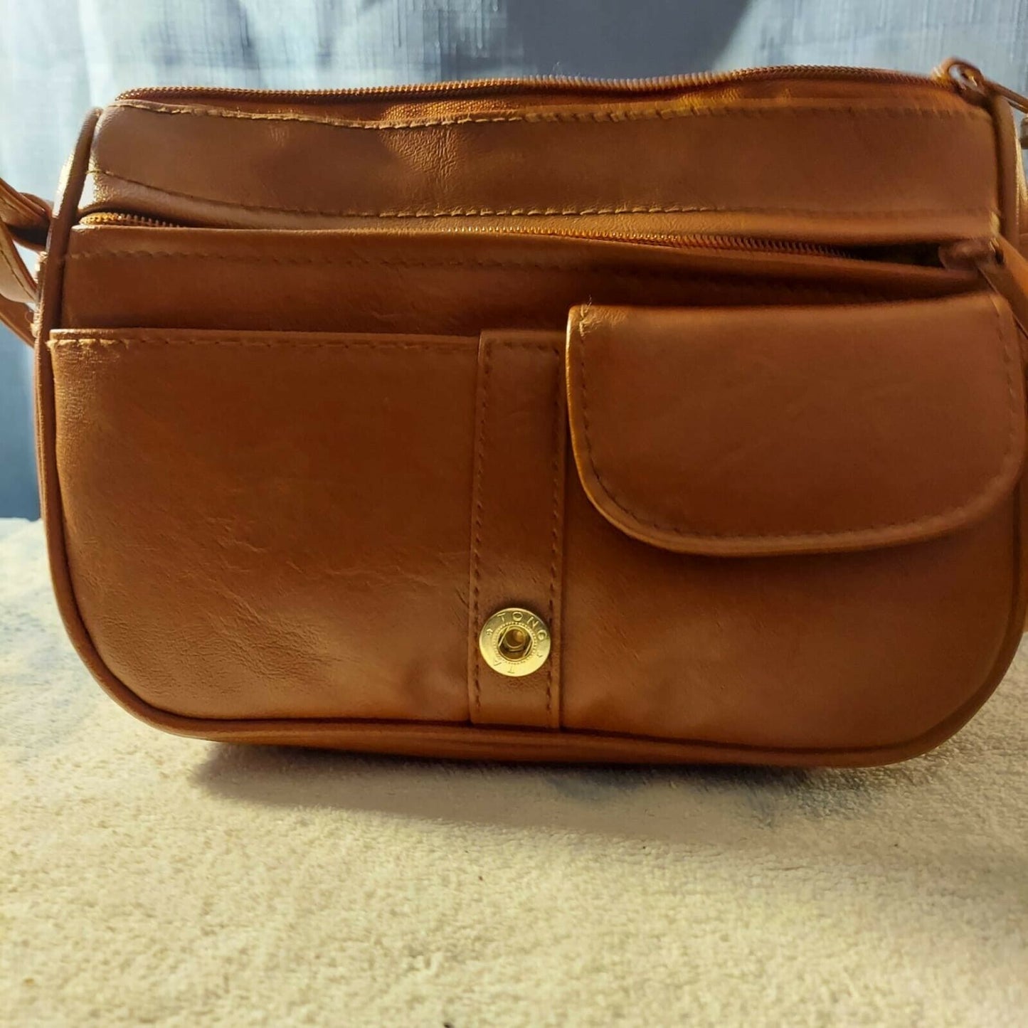 L'egent Cross Body Leather Purse