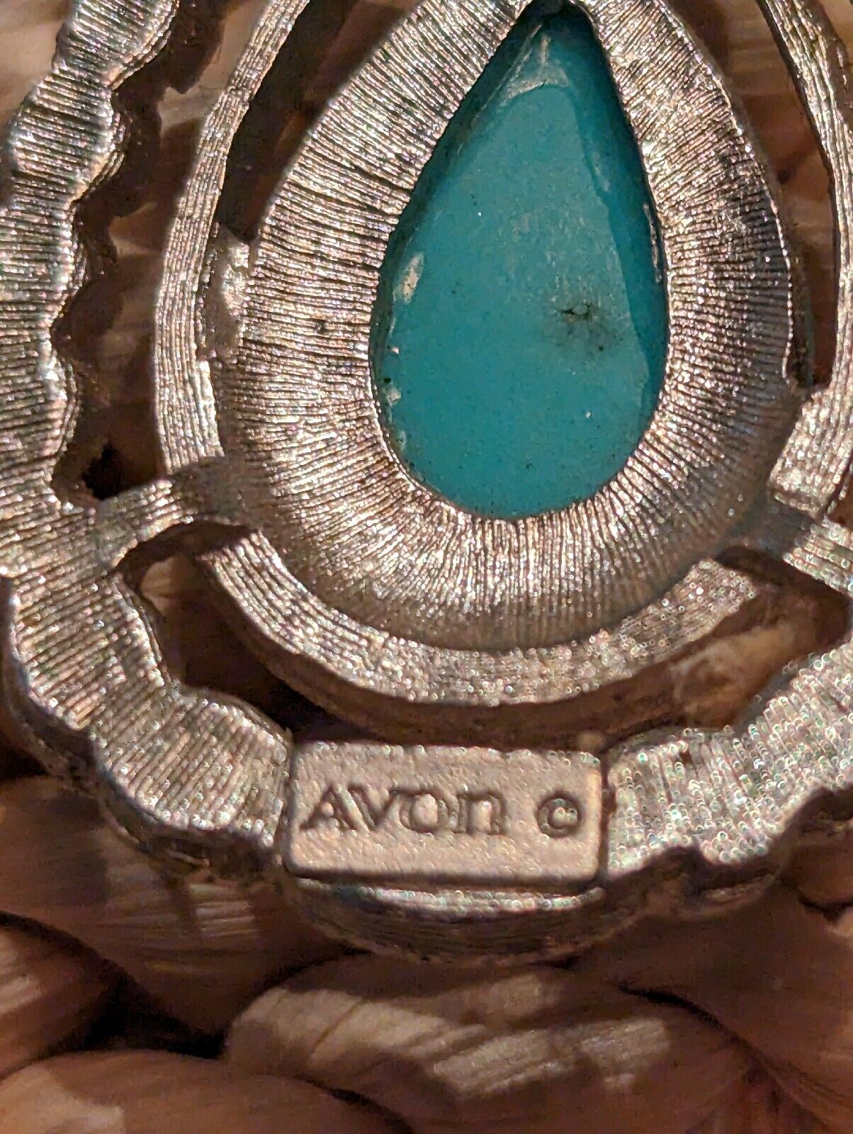 Vintage Avon Faux Turquoise Silvertone Teardrop Pendant 2 Strand Necklace