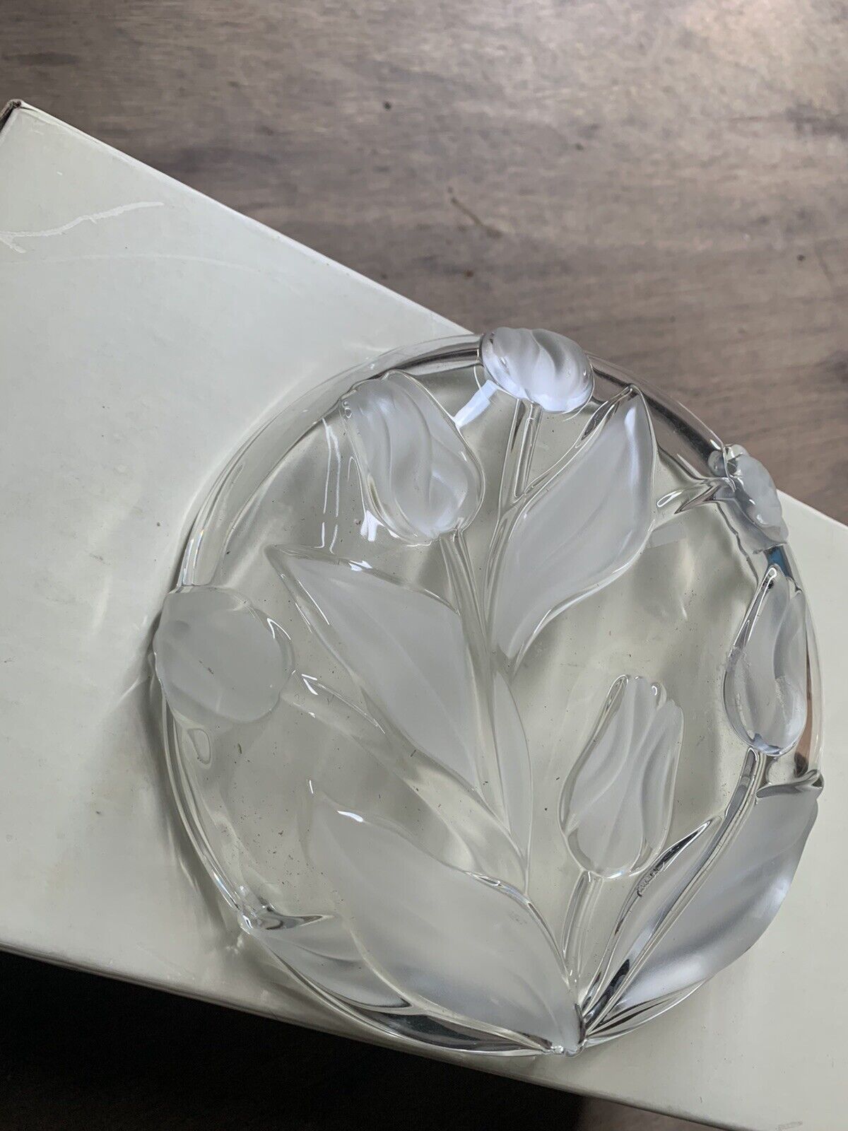 decorative art glass plate With Roses