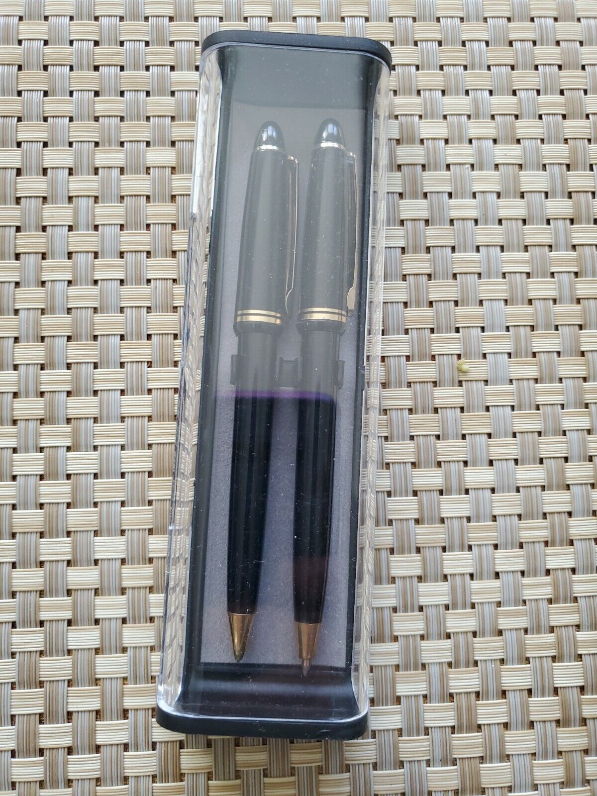 Koyal Doban Pen and Pencil Set