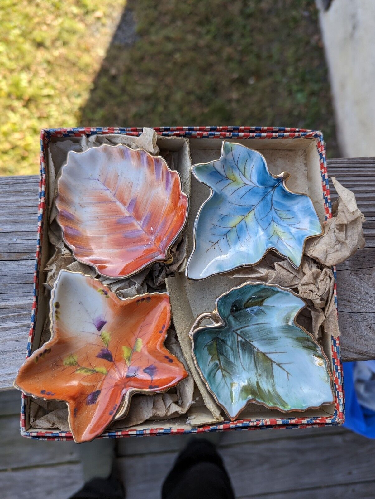 Four Vintage Shofu China Leaves Made In Ocupide Japan In Box Winter/Fall