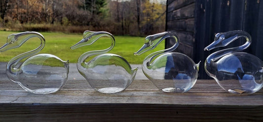 Knobler Clear Glass Swan set of four. 4" tall each