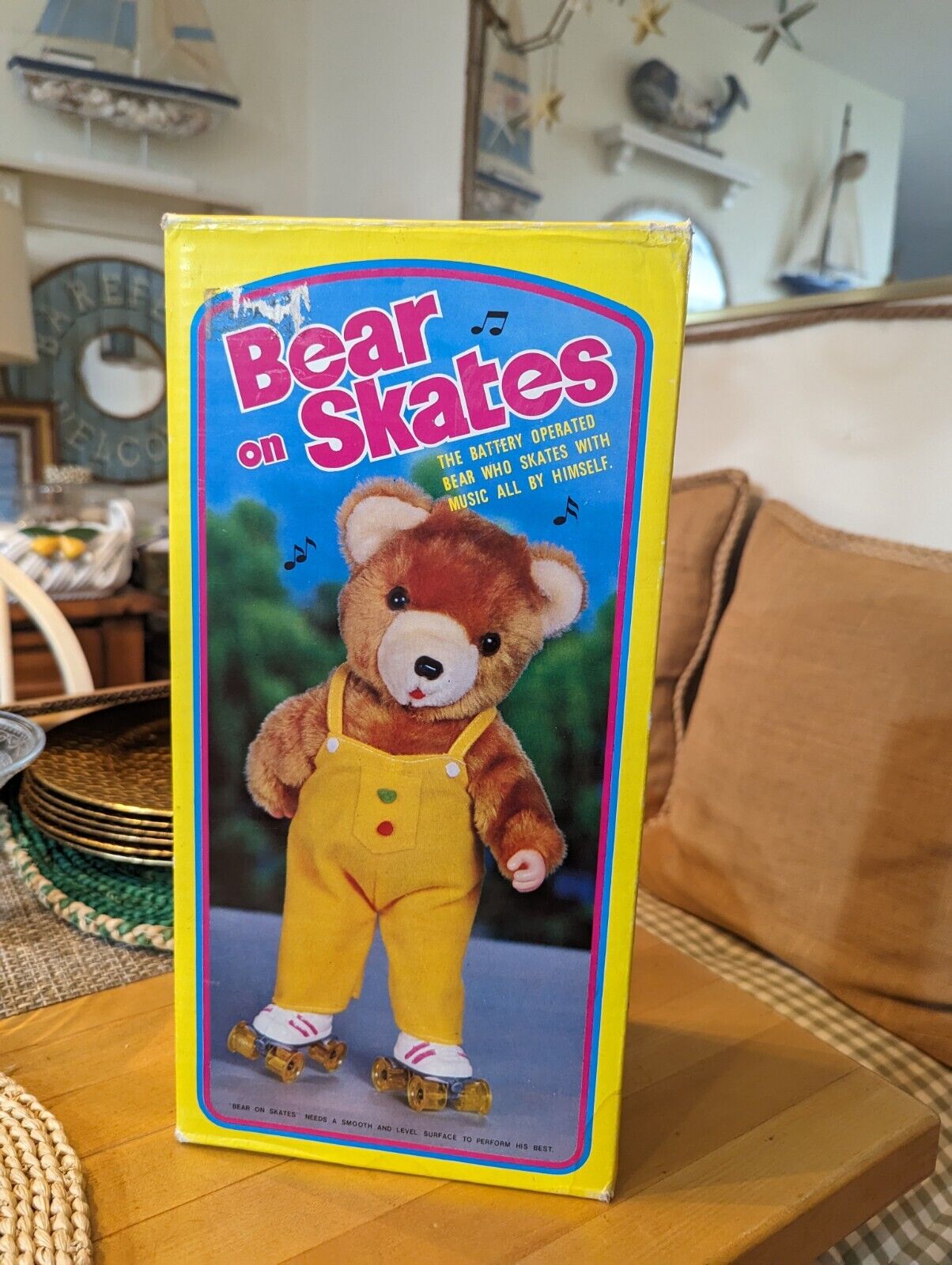 Vintage Bear On Skates With Music Battery Operated Made In Taiwan New In Box