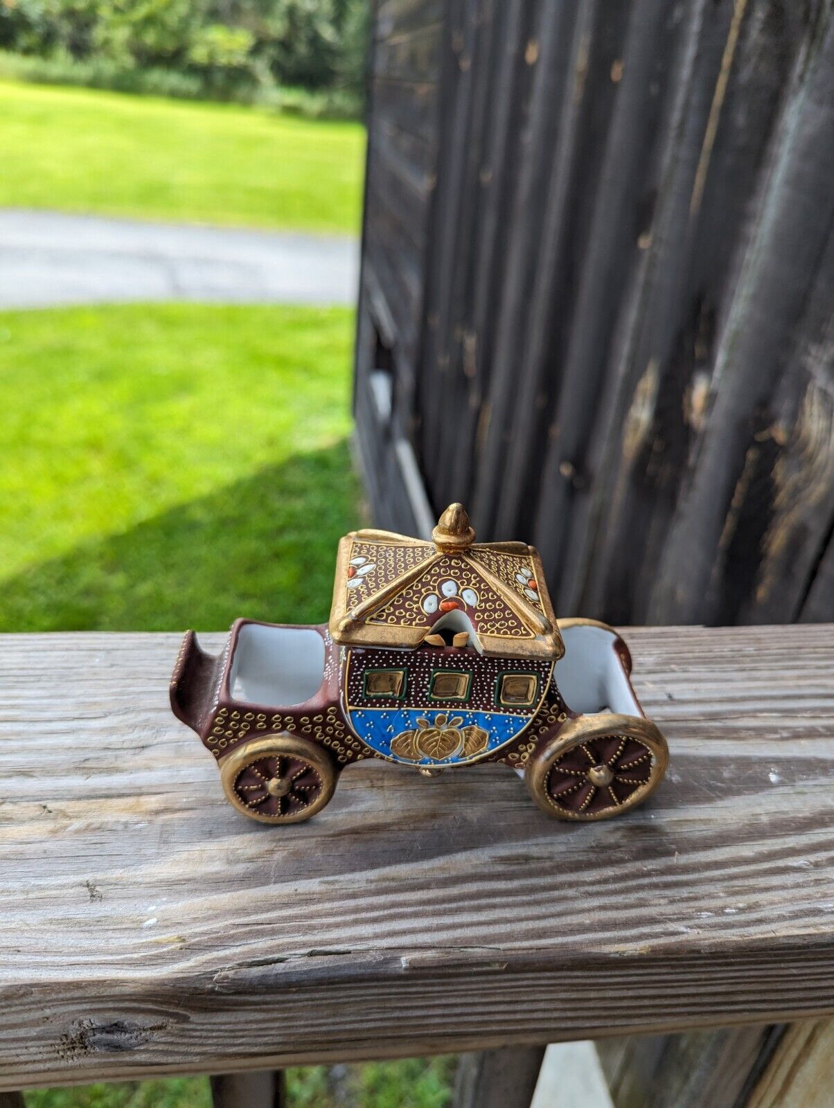 Vintage Ornate Porcelain Carriage Salt Pepper & Sugar Set 6" Wide Made in Japan