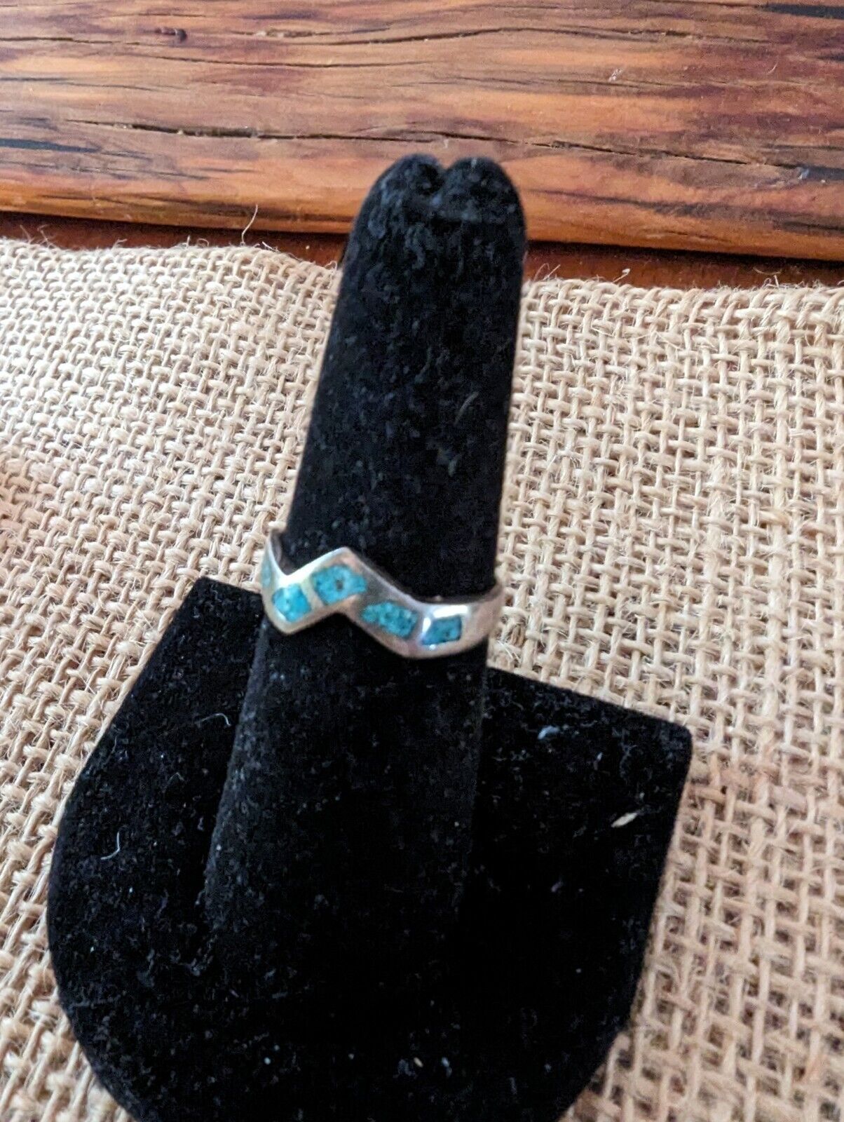 Unique Straight Line Wave Crushed Turquoise Over Silver Tone Ring Size 7