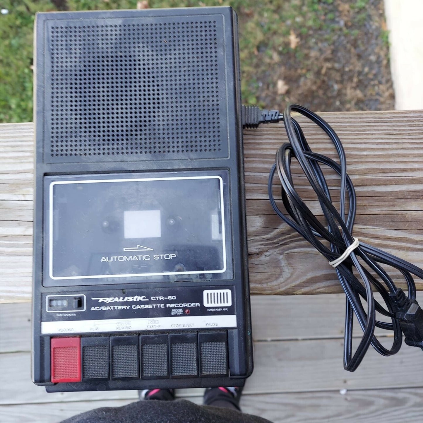 Realistic CTR-60 AC/Battery Cassette Recorder w/Cord tested