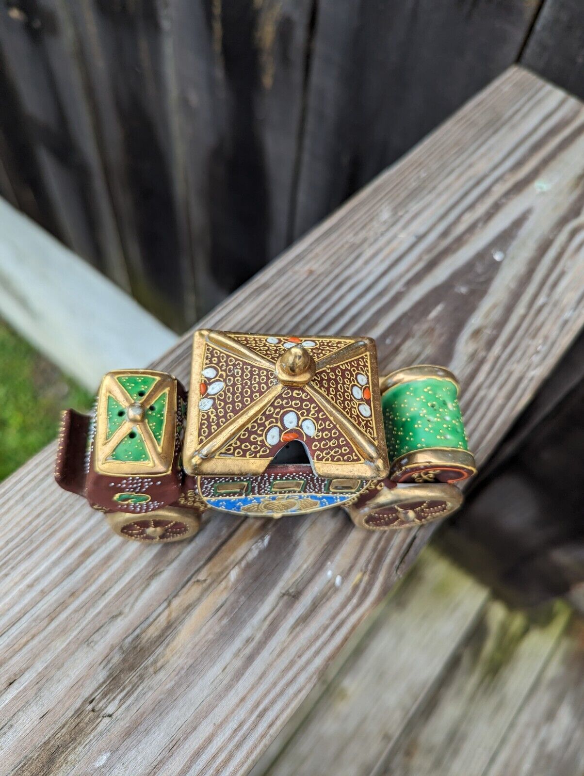 Vintage Ornate Porcelain Carriage Salt Pepper & Sugar Set 6" Wide Made in Japan