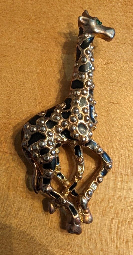 Giraffe Figure Lapel Brooch Pin