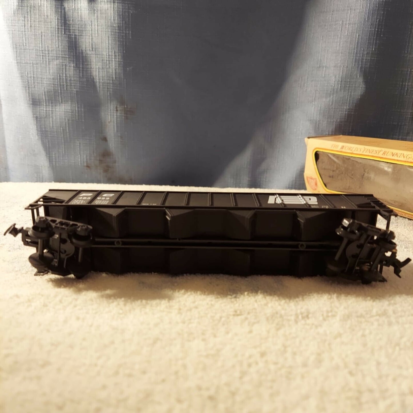 VINTAGE MEHANO HO MODEL PC BOX CAR NO. 483922 FREIGHT CAR