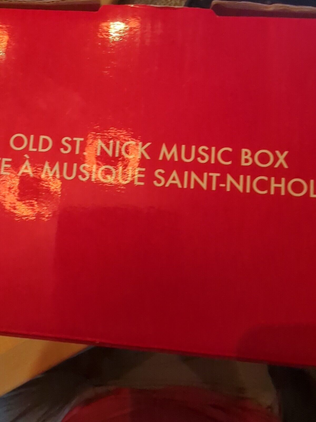 Avon Old St Nick Music Box 12 Days of Christmas 2005 IOB Animated