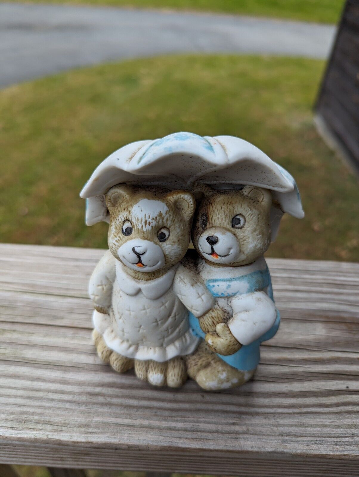 Vintage Two Bears Under One Umbrella Ceramic Figurine Made In Taiwan