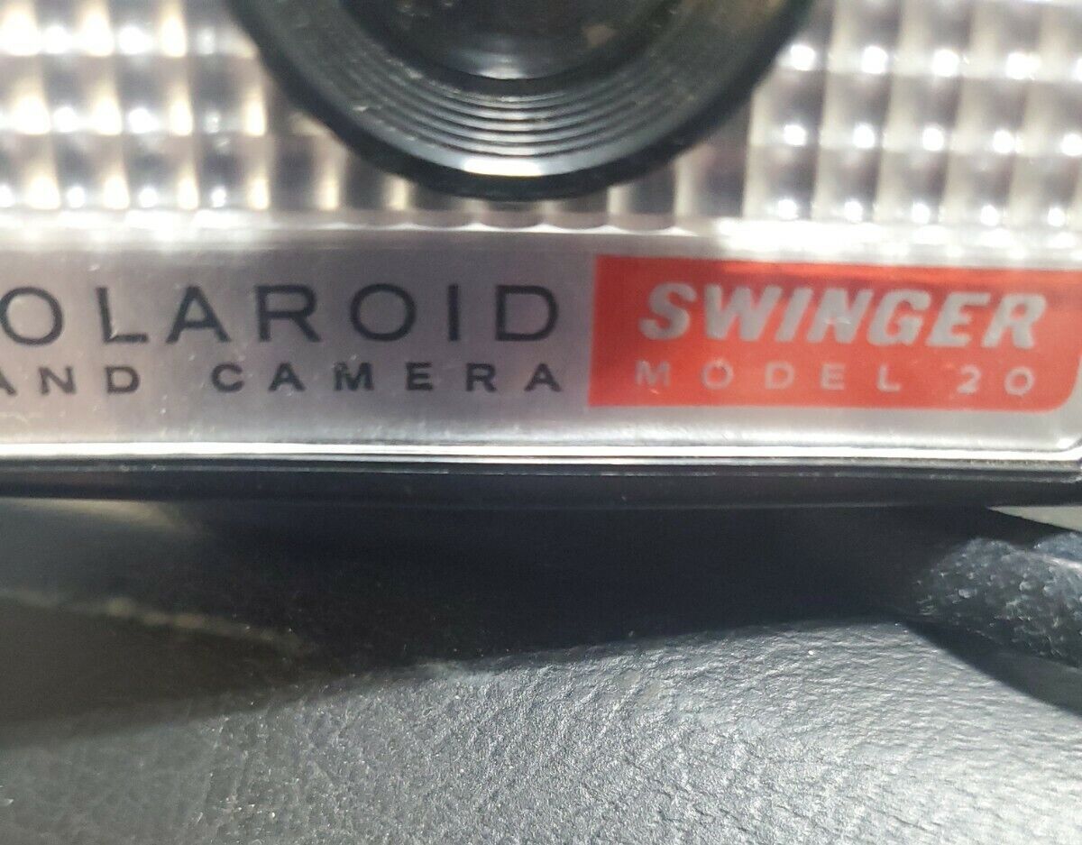 Polaroid Swinger Model 20 Land Camera With Case