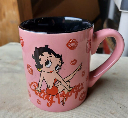 Betty Boop Coffee Mug 2011 King Features Syndicate,  Inc.