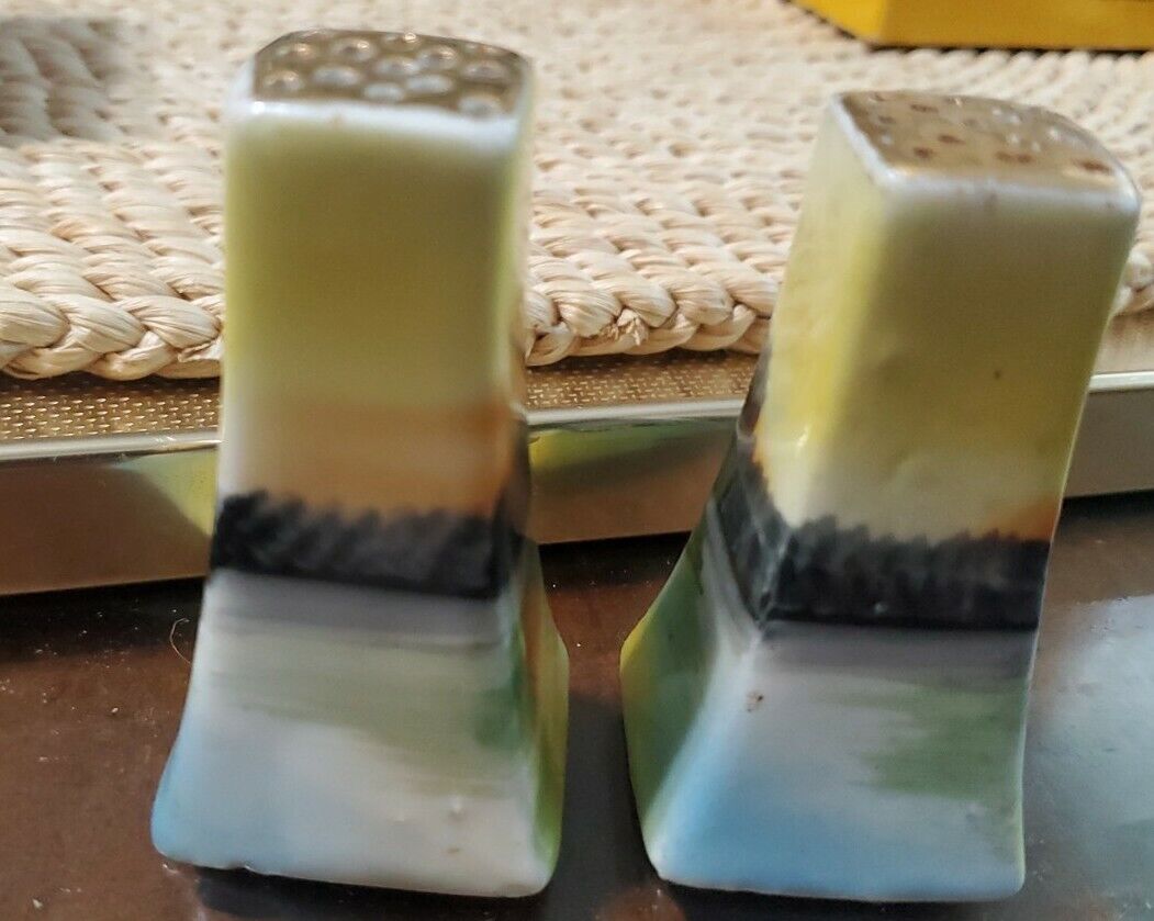 Vintage Made In Japan Salt And Pepper Shakers