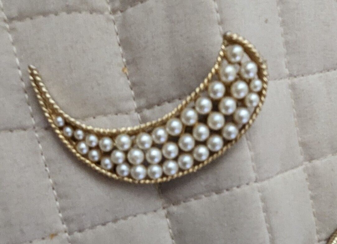 True Vintage Crescent Moon Pearls Filled Clip Brooch