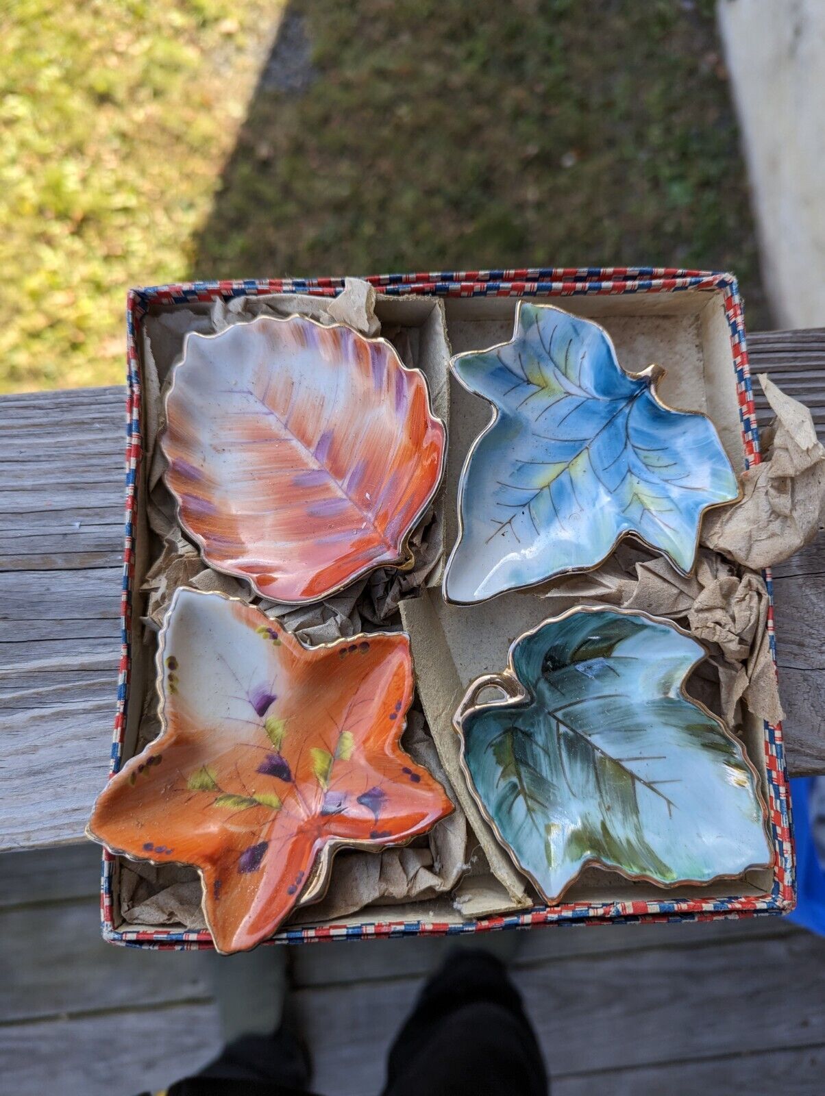 Four Vintage Shofu China Leaves Made In Ocupide Japan In Box Winter/Fall