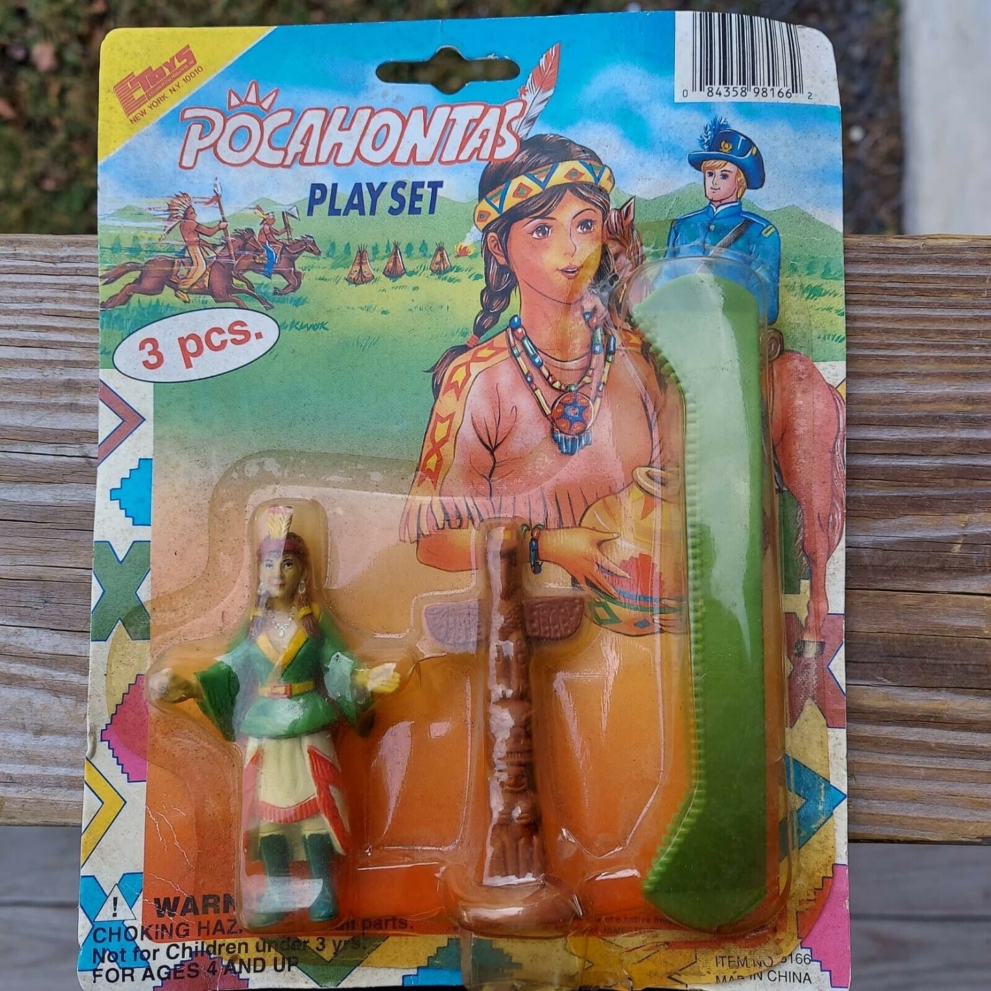 VTG Pocahontas Indian Princess Action Figure Native American Rare Glaze 98135