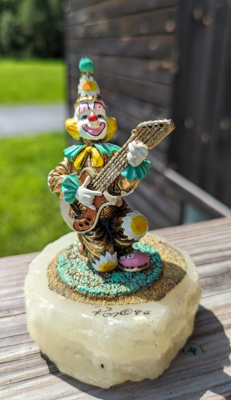 Ron Lee 1995 Rock-A-Billy Clown Playing Electric Guitar #CCG9 Sculpture Figurine