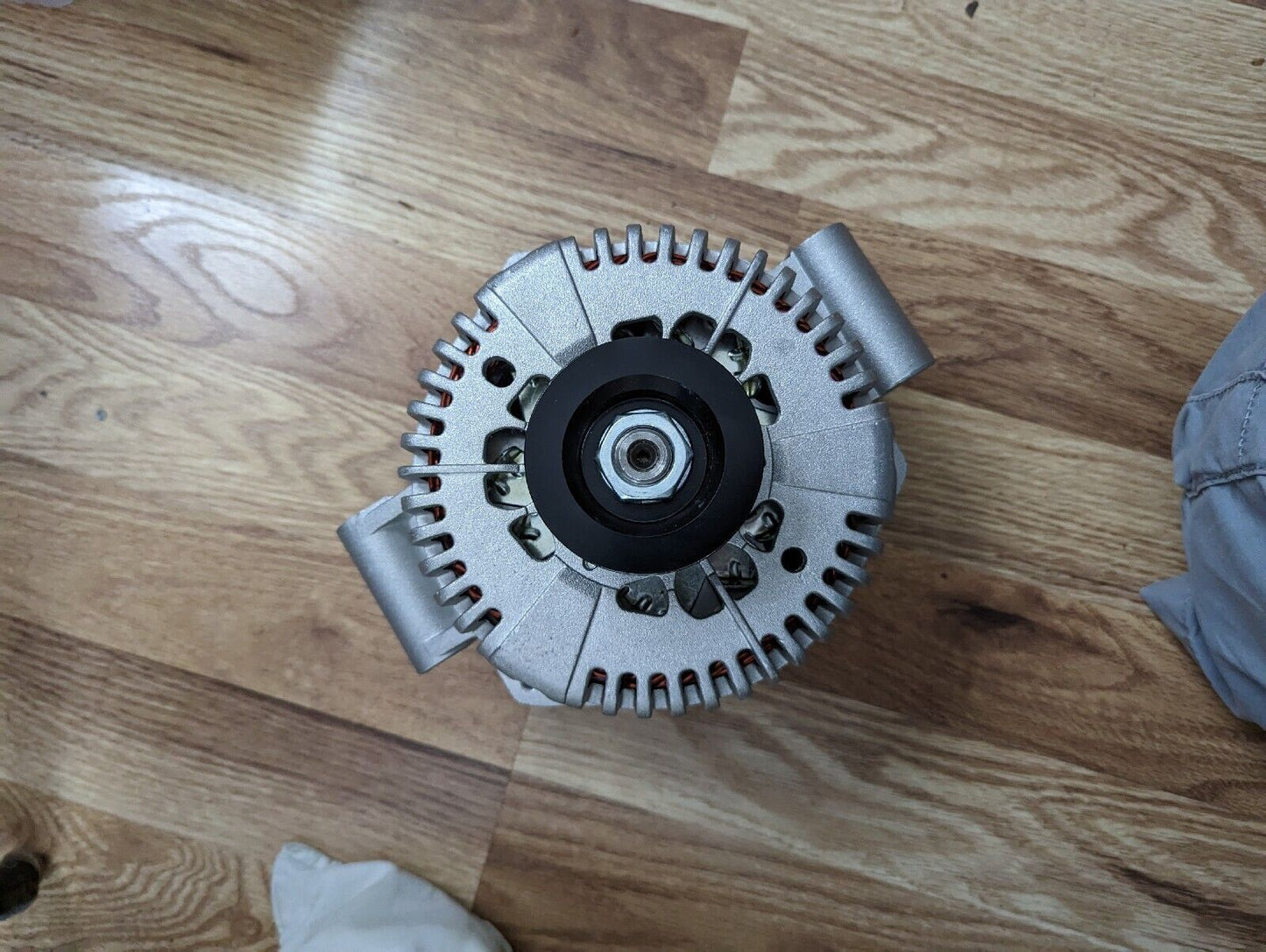 fr300-1-3270 alternator New No Box