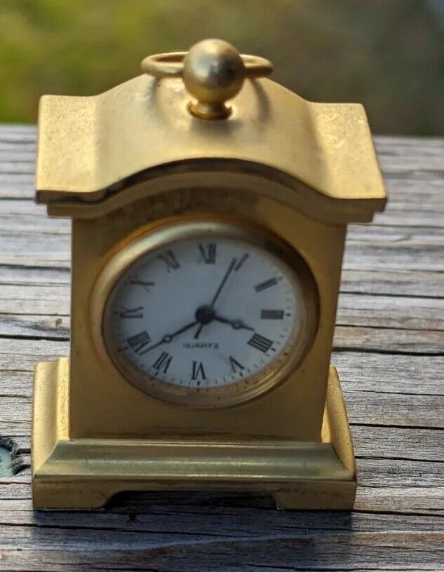 Miniature Dollhouse Mantle Quartz Clock 1.75" Tall