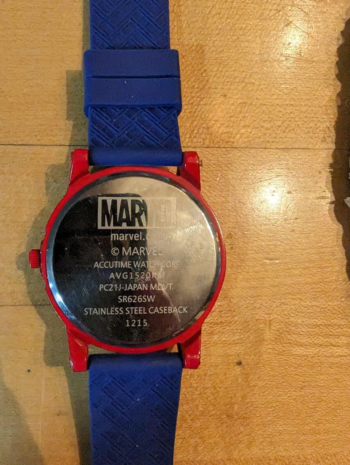 Huge Marvel Accutime Single Watch Avengers Captain America AVG1520KM Working