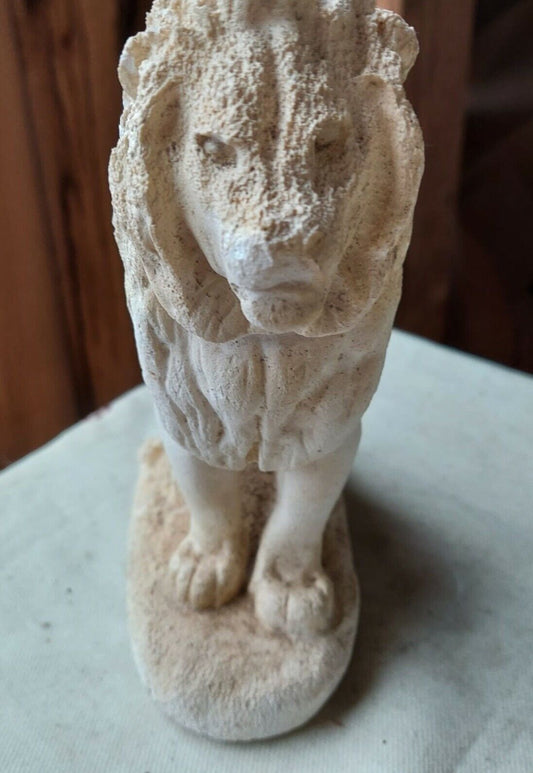 Resin Sculpture Lion 8"