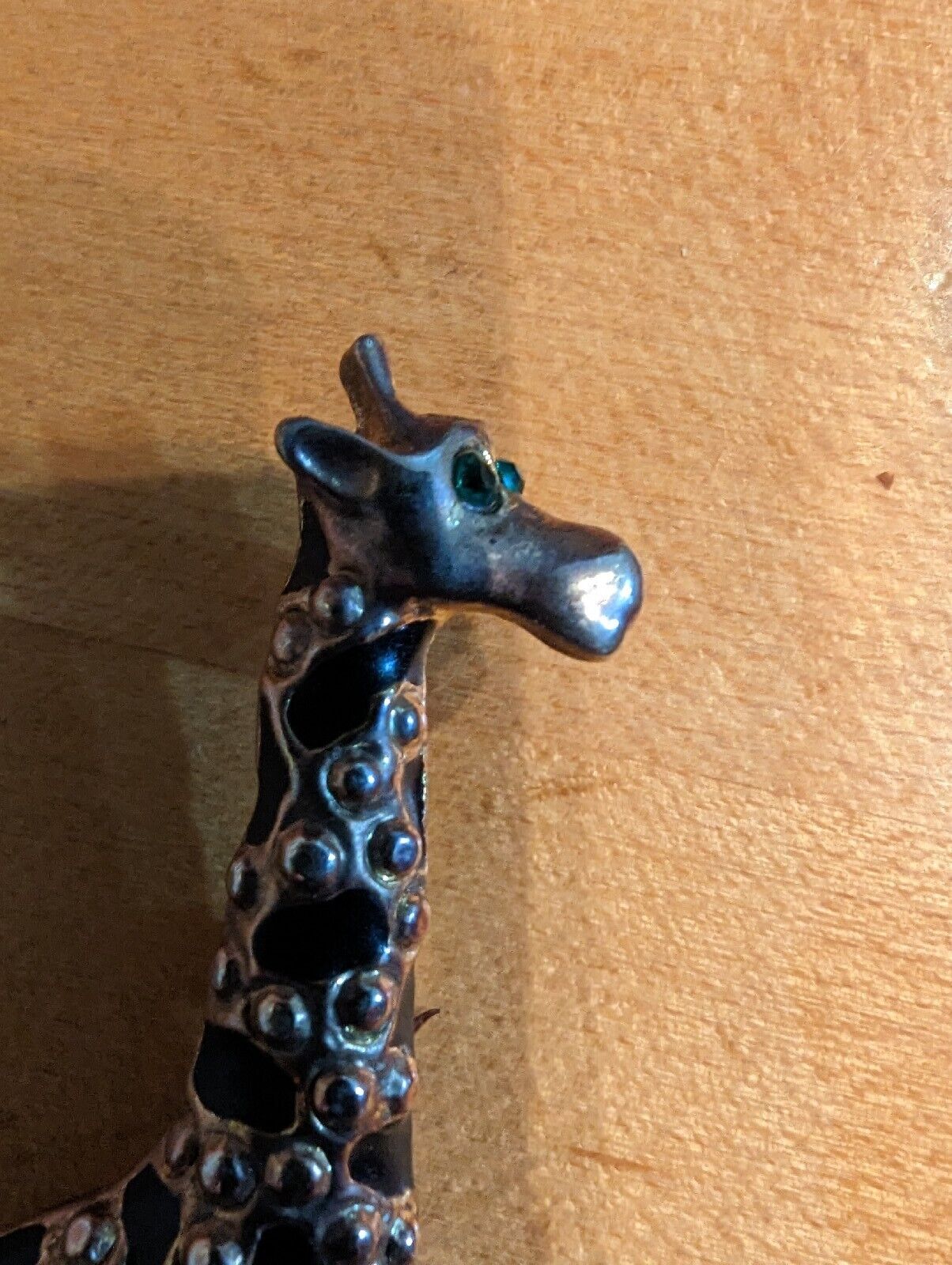 Giraffe Figure Lapel Brooch Pin