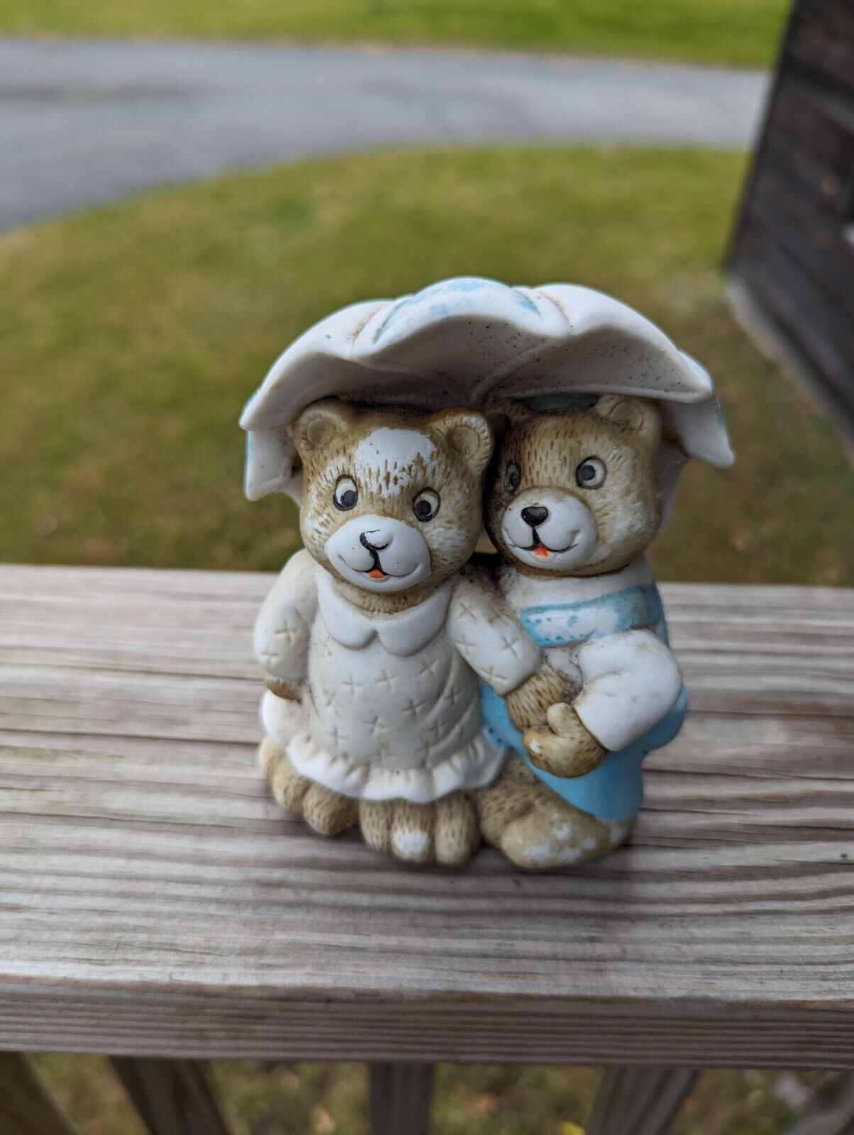 Vintage Two Bears Under One Umbrella Ceramic Figurine Made In Taiwan