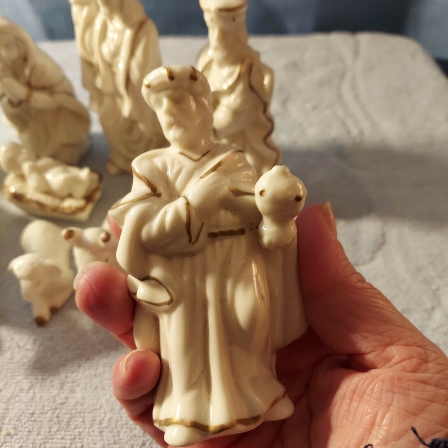 Vintage Nativity Set 8 Figurines