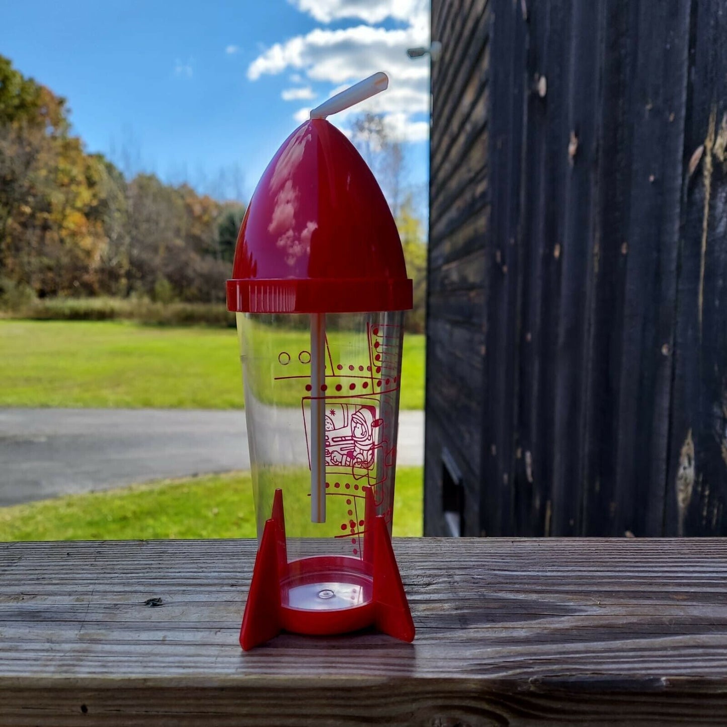 Vintage Plastic Space Ship Mug w flexible straws Red Yellow Blue NIB Hong Kong