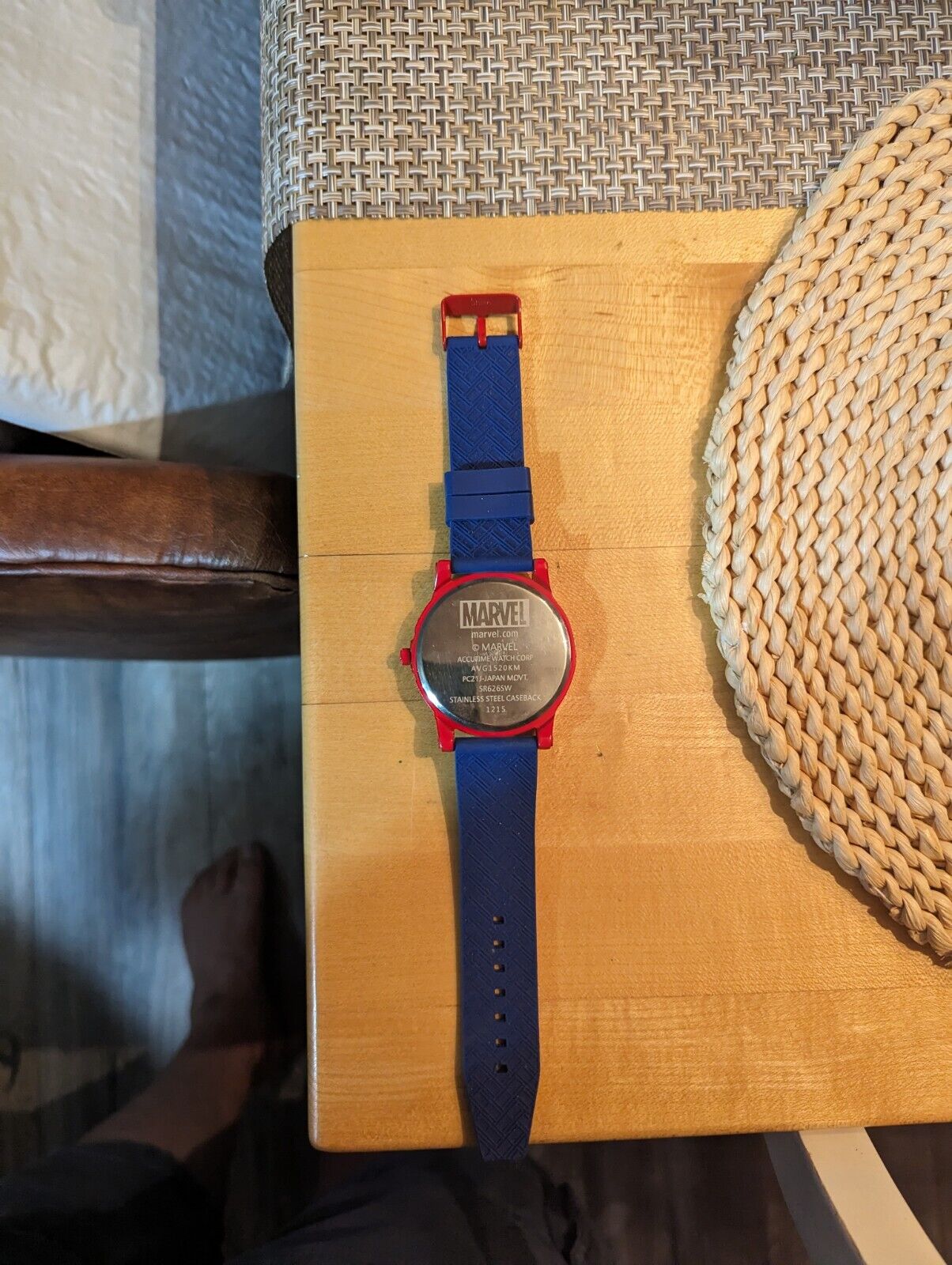 Huge Marvel Accutime Single Watch Avengers Captain America AVG1520KM Working