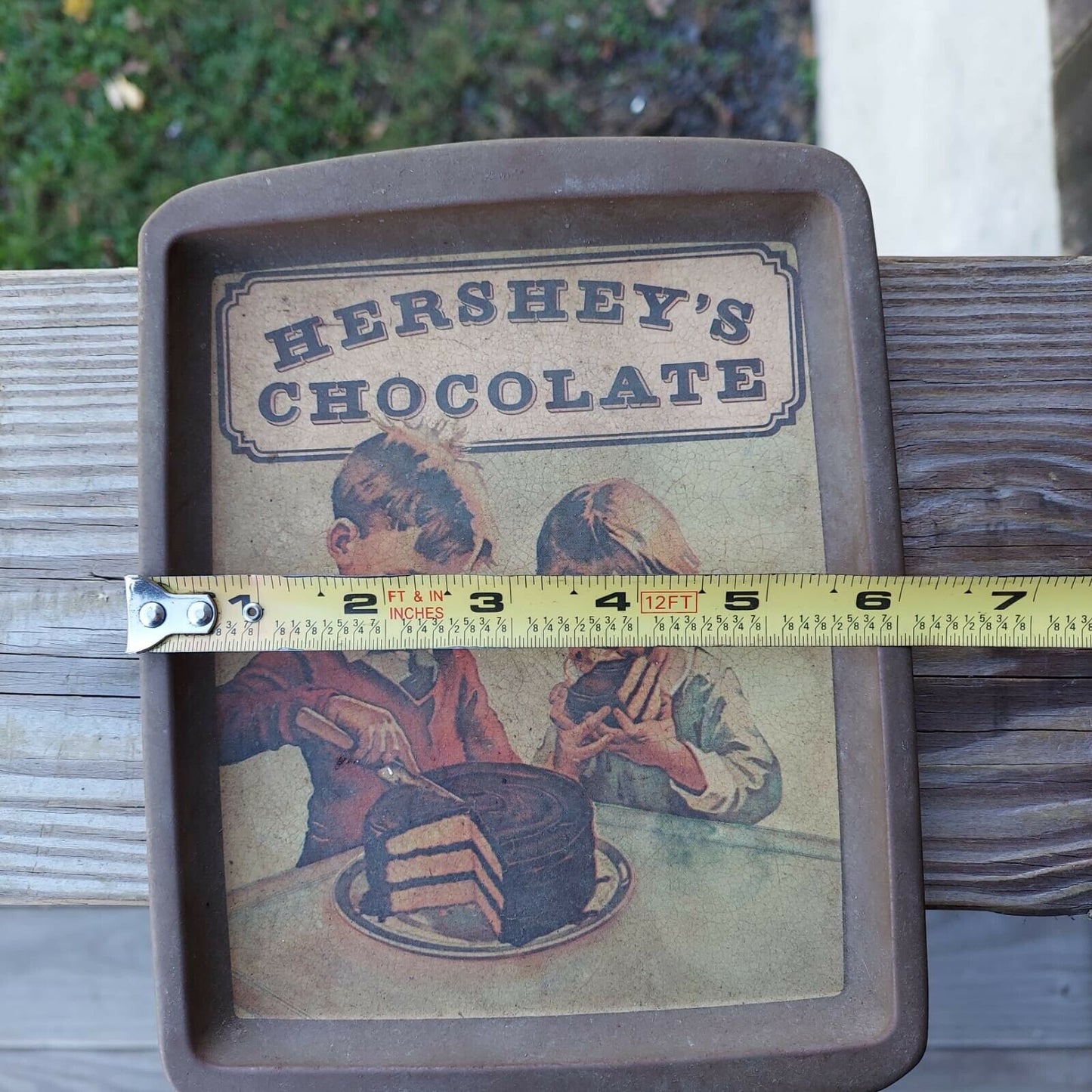 Hershey 1982 VINTAGE Tin Tray W/boy&girl Eating Chocolate Cake. Made in England