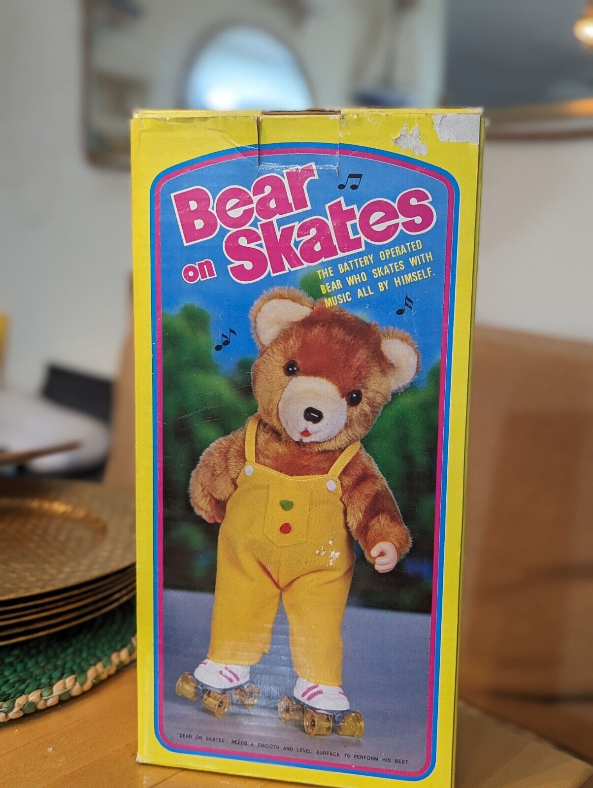 Vintage Bear On Skates With Music Battery Operated Made In Taiwan New In Box