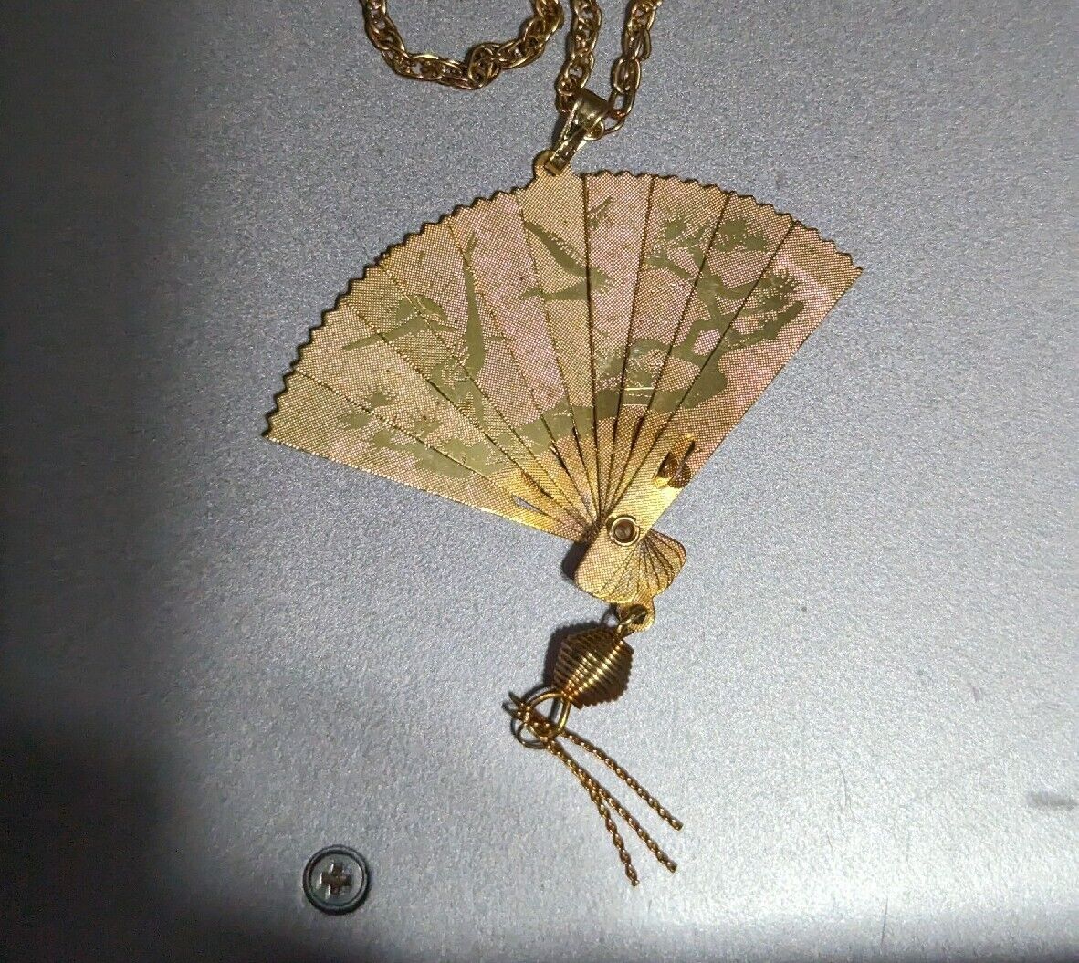 Articulated fan necklace beautiful VINTAGE