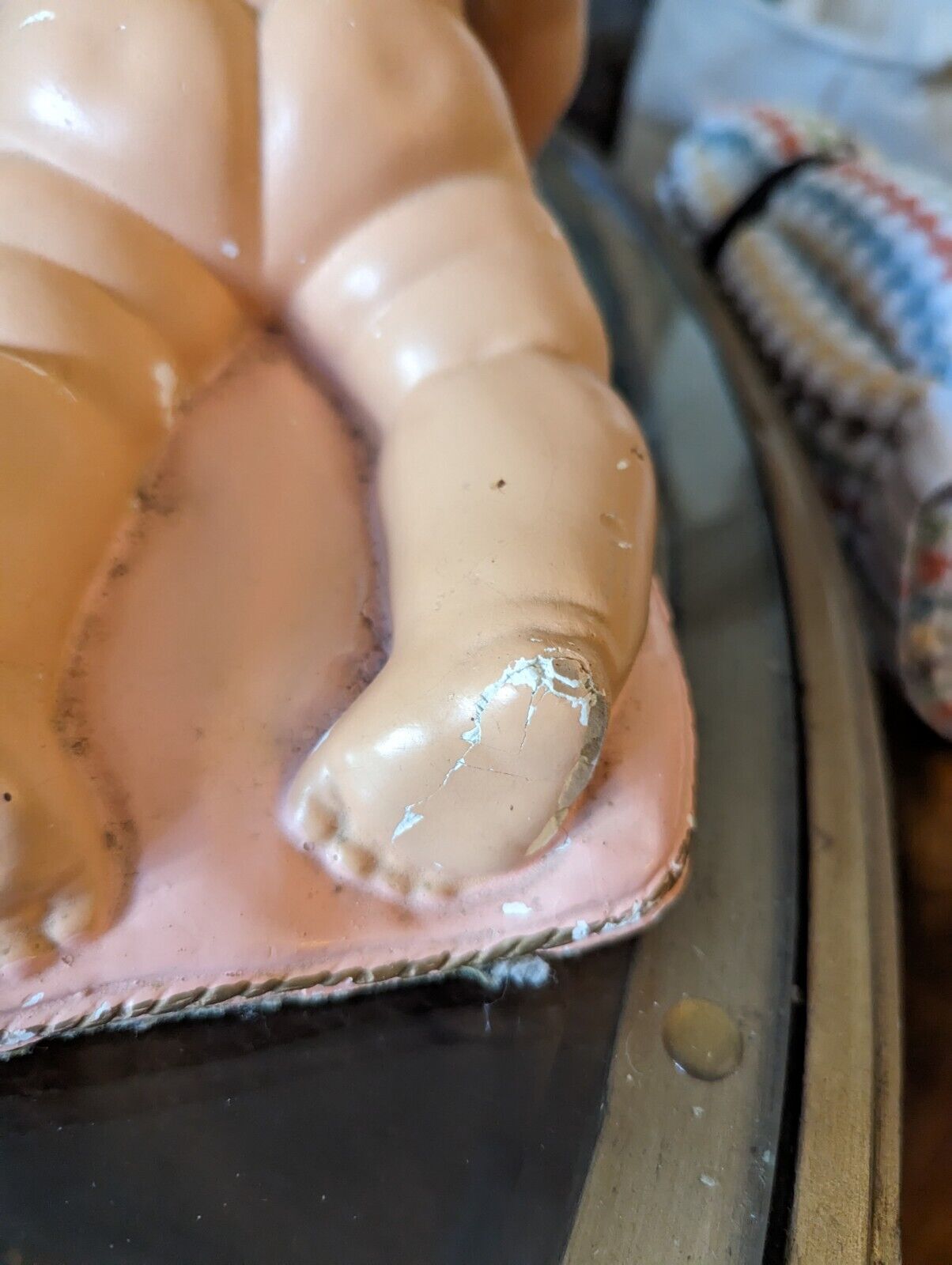 True Vintage 50s Chalkware Piano Baby - Poured Painted plaster baby girl Rare