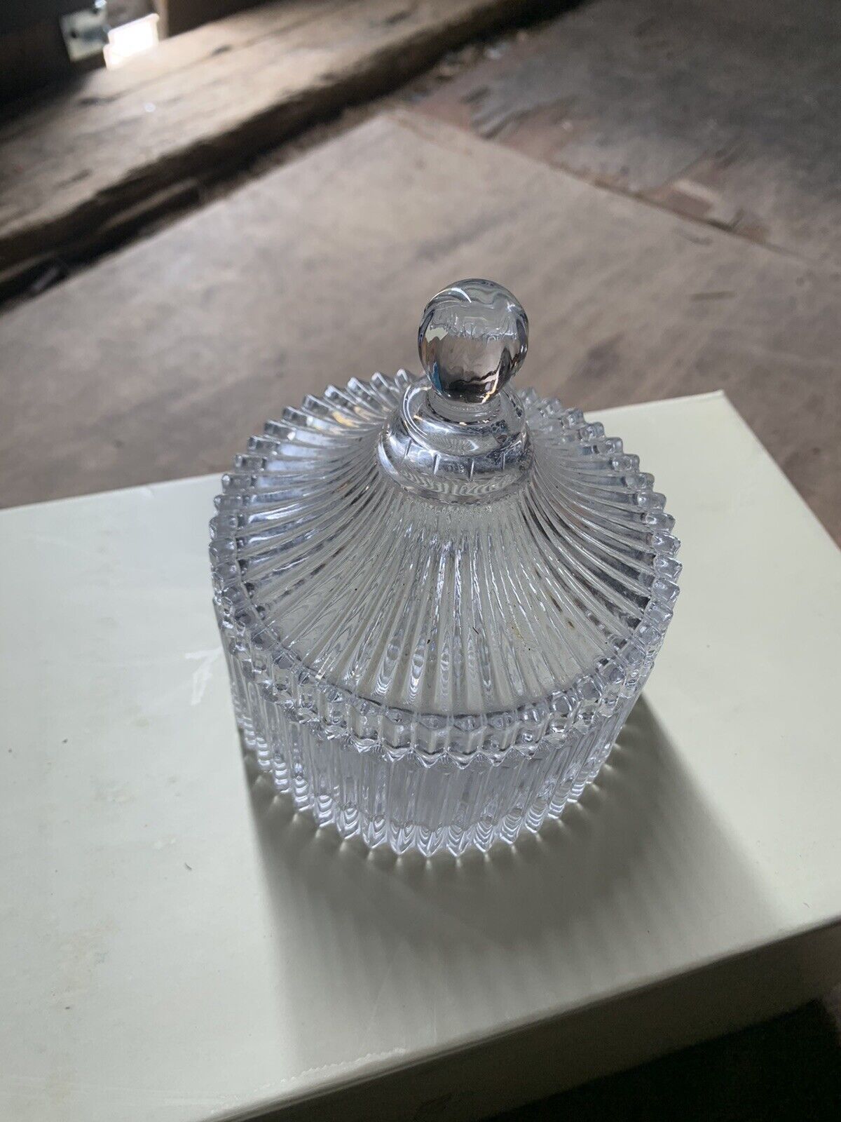 Decorative Art  Glass Bowl With Lid