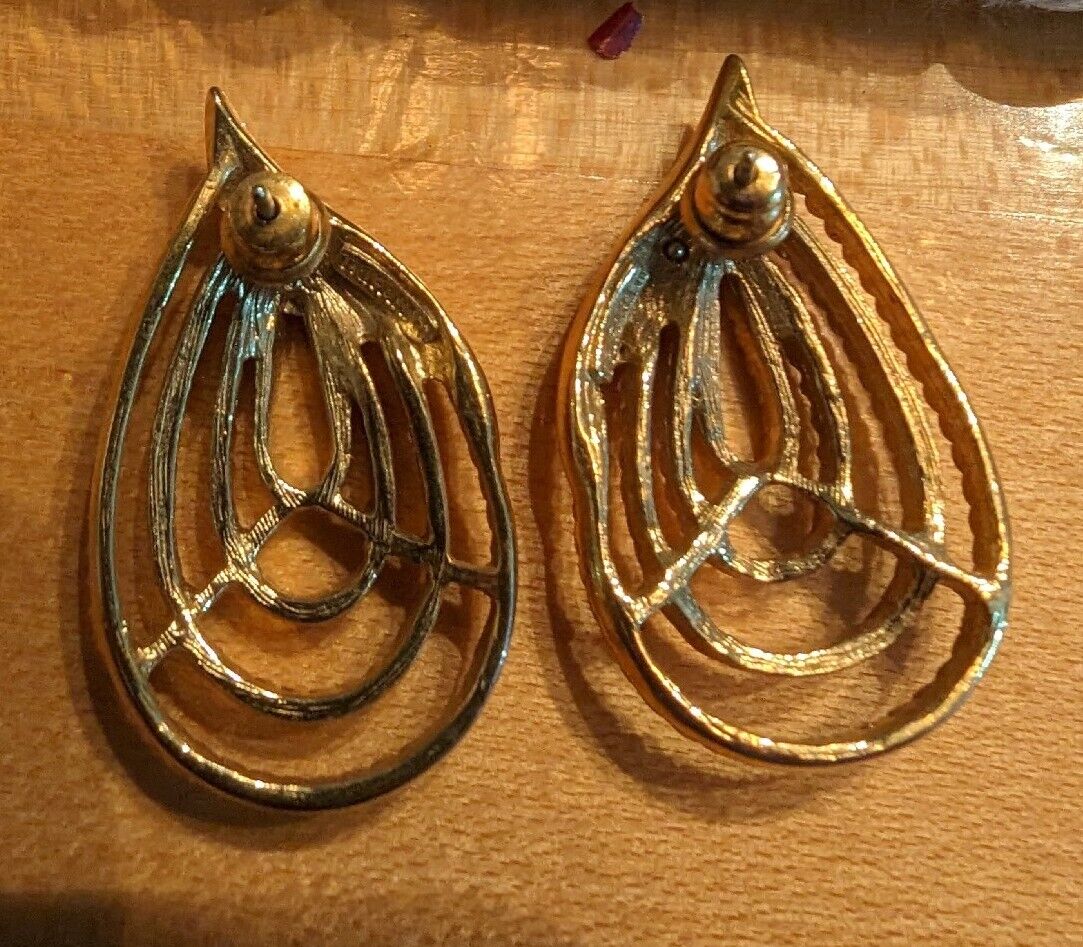 Vintage Trifari Golden Pierced Earrings