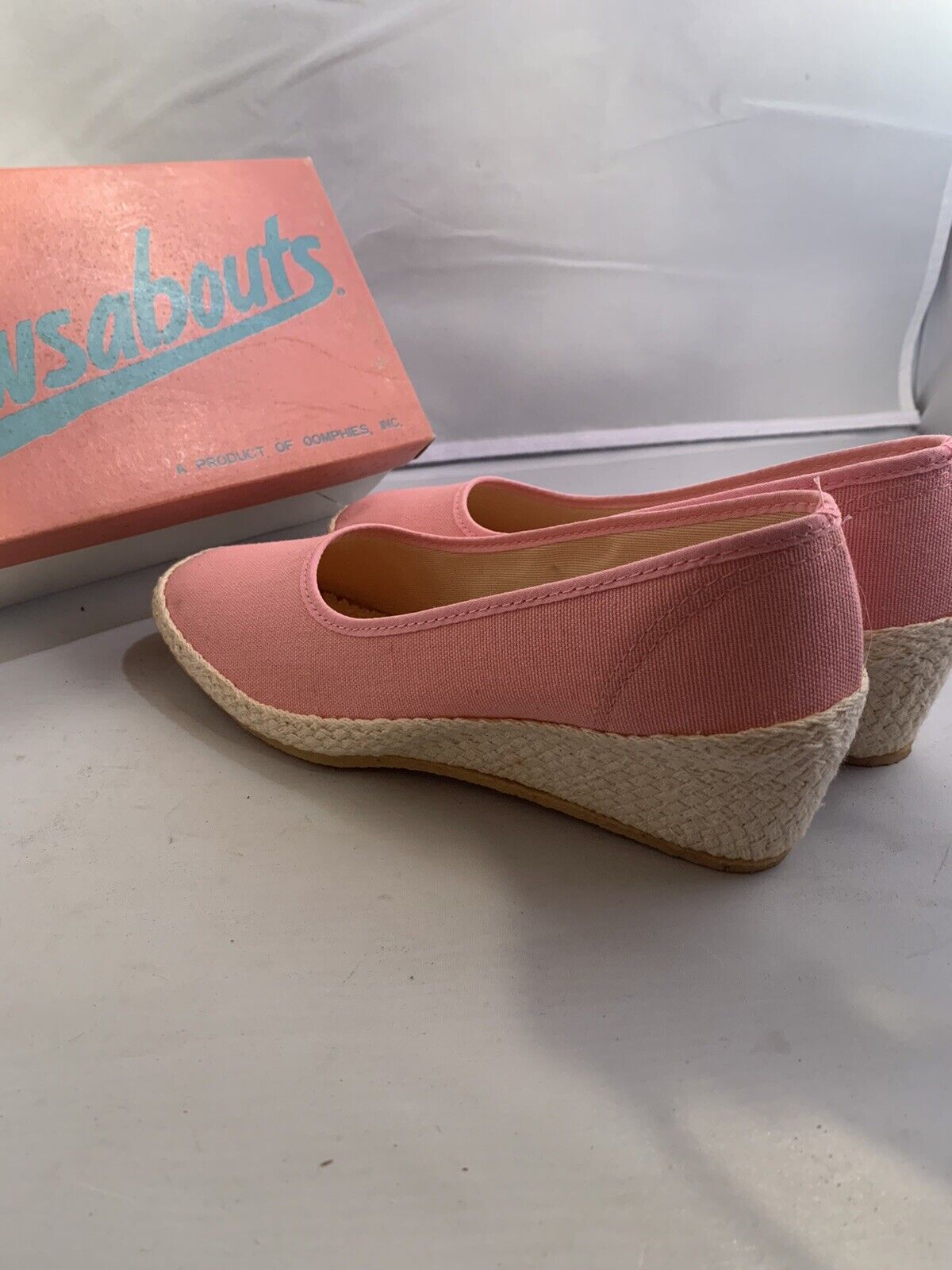 Browsabouts Pink Womens Wedge Heels 8.5