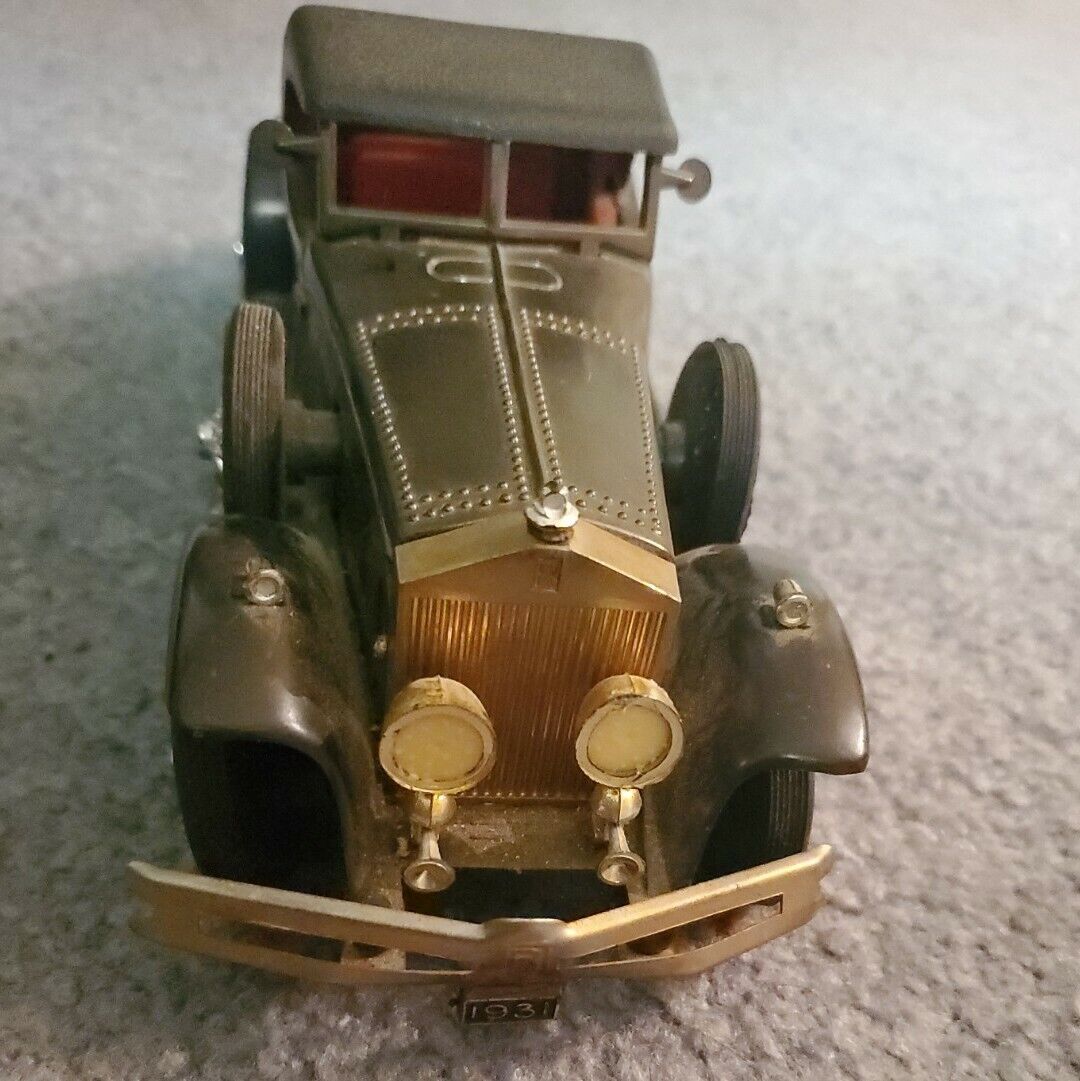 Vintage 1931 ROLLS ROYCE Toy Car AM Radio