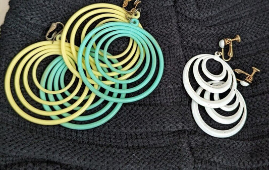 Vintage Seventies Spiral Loops Large Plastic Earings