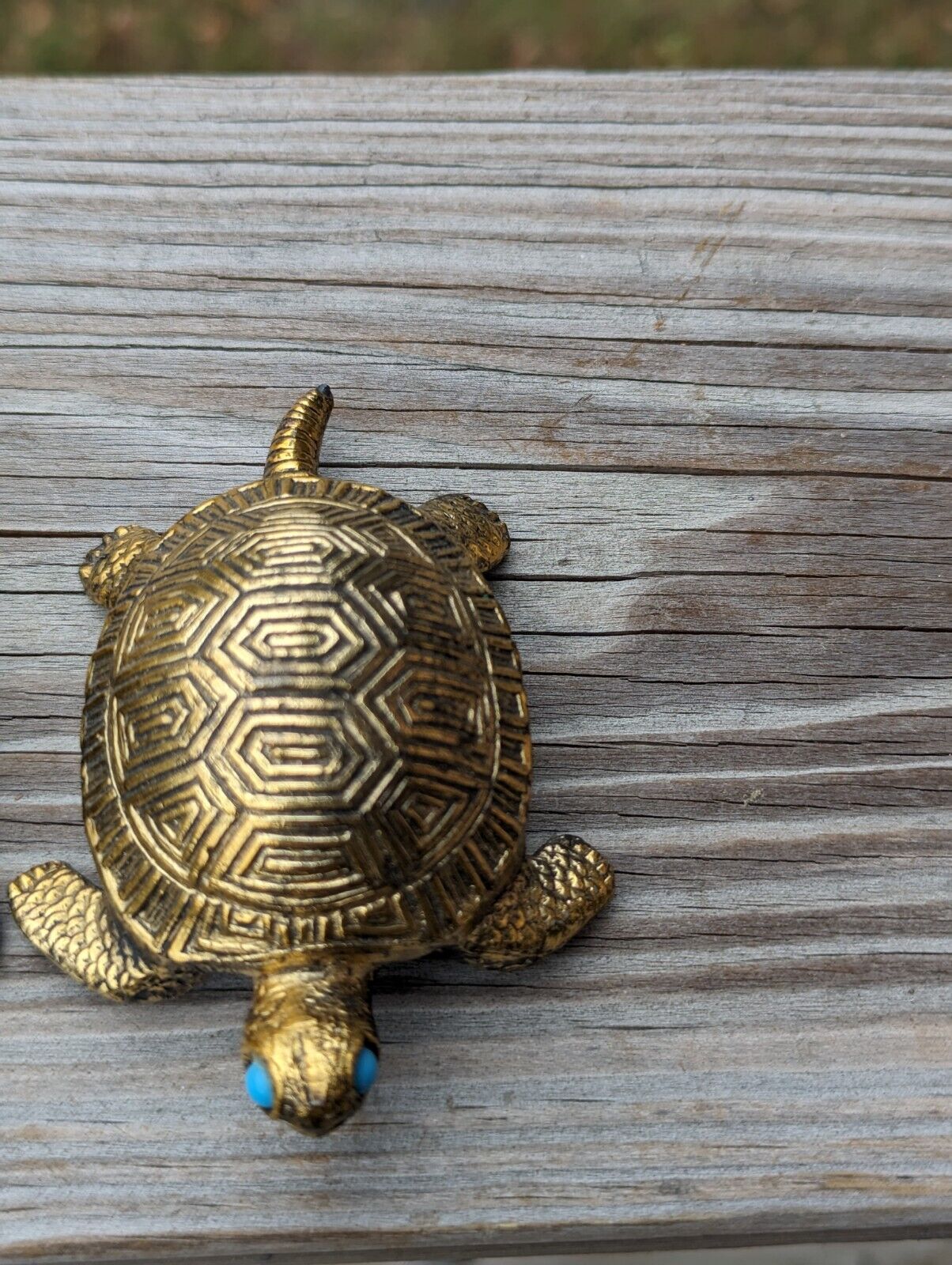 Vintage Holiday Fair Co 1971 Two Turquoise Eyed Brass Turtles Figurines Japan