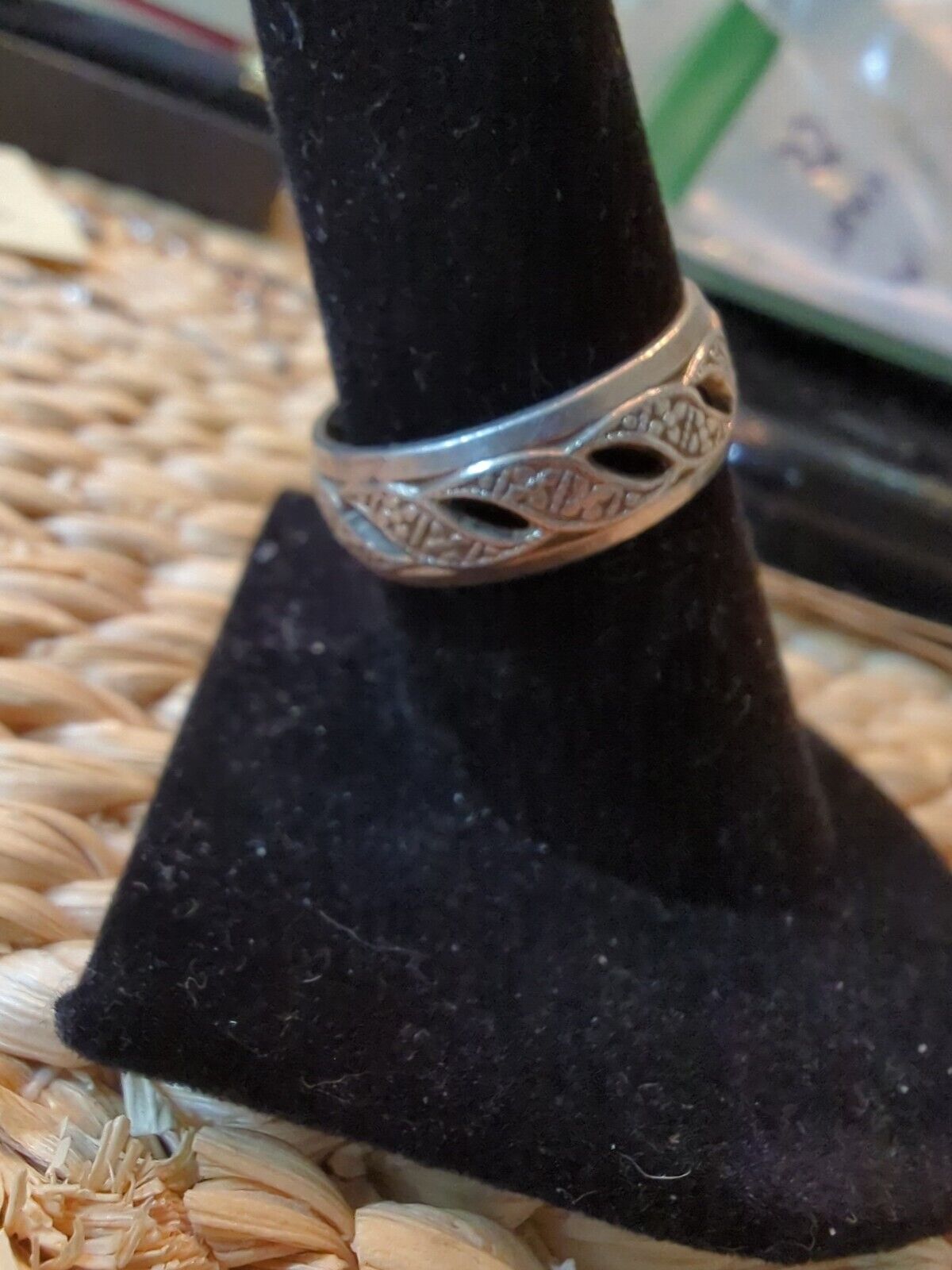 Sterling Silver 7.5 Wedding Band