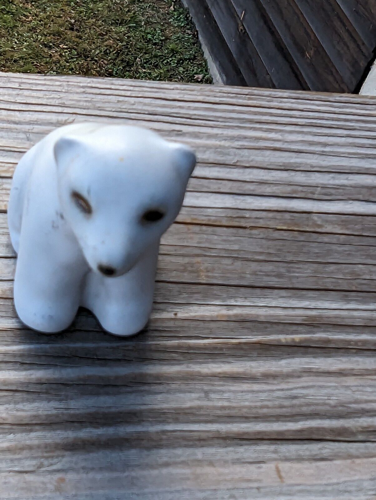 Vintage POD Studios Signed Miniature All White Polar Bear Figurine 3.5" Tall