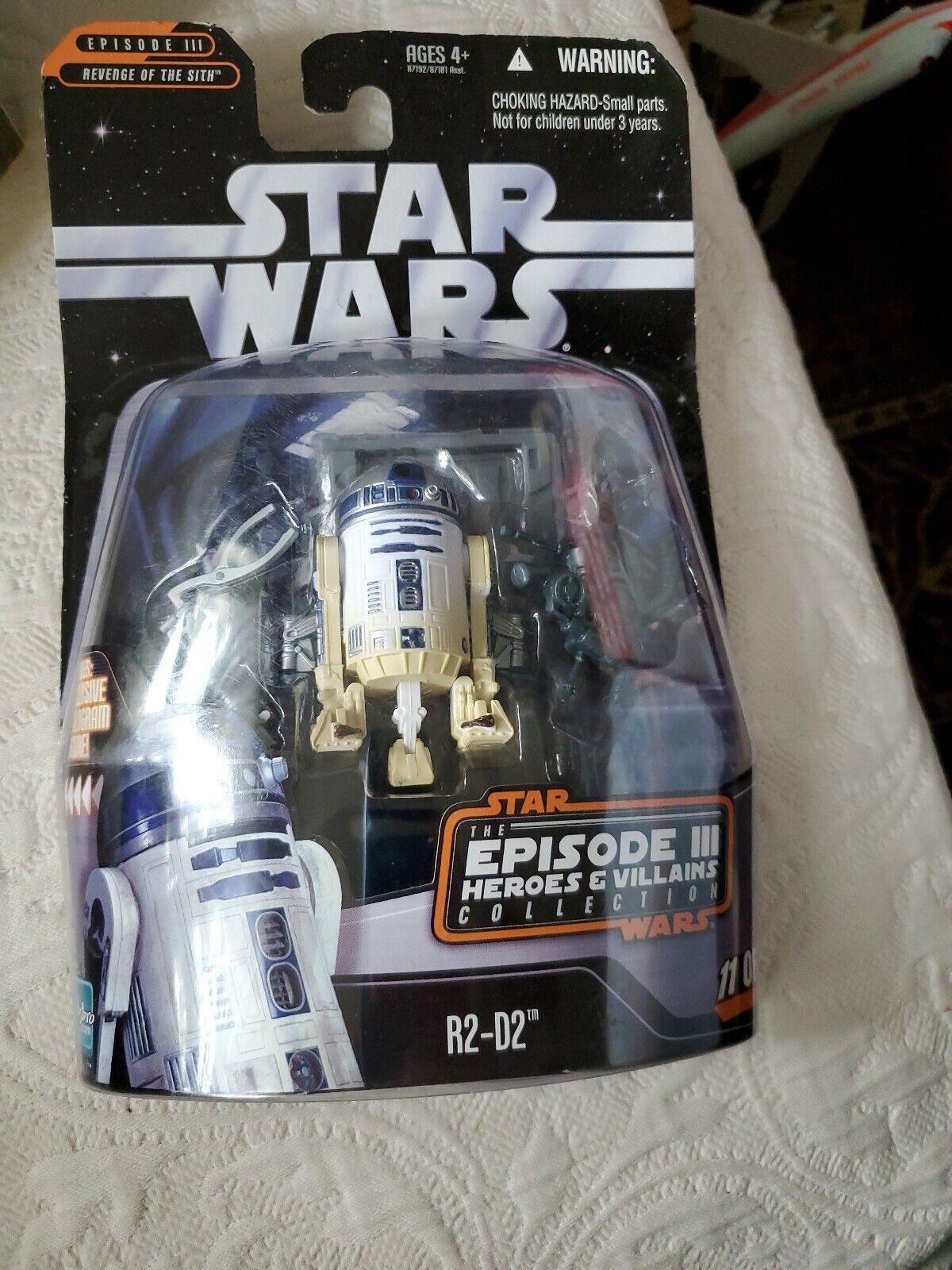 Star Wars Episode 3 Heroes and Villains Collection R2-d2 Hasbro 2006