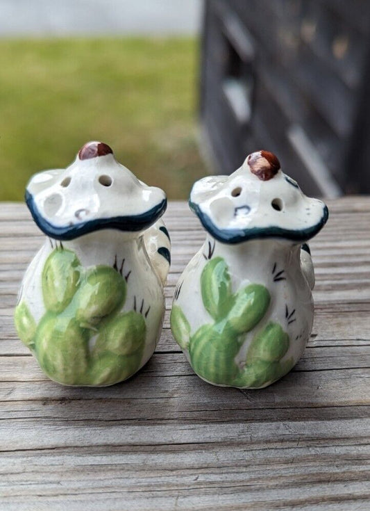 Salt & Pepper Shakers Cactus Vintage Ceramic Salt and Pepper Shakers Japan