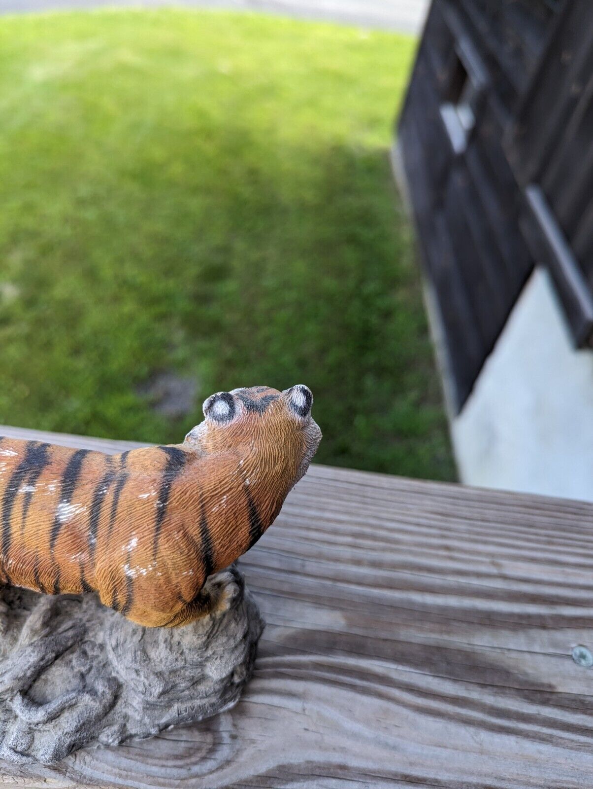 Vintage Resin Orange Siberian Pouncing Tiger Figurine on Rock Made In USA