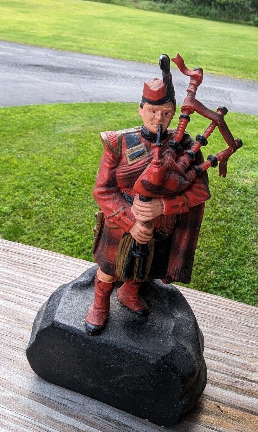 Scottish Piper Figurine About 8.5" Tall 4" Wide